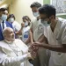 El Papa ingresa en el hospital para ser operado hoy de urgencia