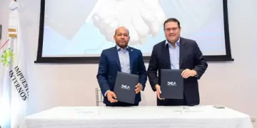 Aduanas y DGII suscriben acuerdo de cooperación para uso de laboratorio en investigación tributaria