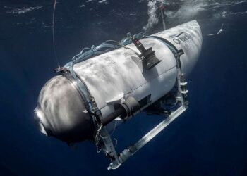 Un robot halló “restos materiales” en la zona de búsqueda del sumergible Titan