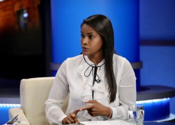 Un grupo armado amenazó a la Fiscal General del Ecuador: “Si no te vas por las buenas, te vas por las malas”