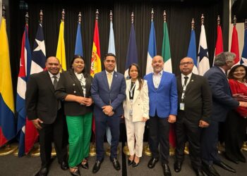 Kelvin Cruz es electo primer co-presidente de Flacma
