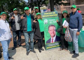 Dirigentes de la Fuerza del Pueblo en New York lideran jornada de afiliación de nuevos miembros