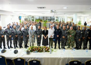 Policía Nacional pone en marcha el “Curso de pilotaje vehicular policial”