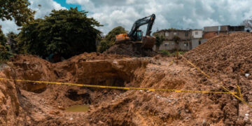 CAASD mantiene trabajos en el sector de Las Ochocientas para el saneamiento definitivo de su cañada