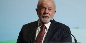 Lula dice está probado que Bolsonaro coordinó el intento de golpe de Estado en Brasil
