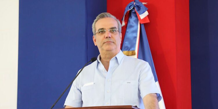 Presidente Abinader sale a la República Cooperativa de Guyana para fortalecer relaciones diplomáticas