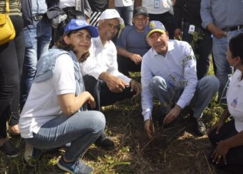 Mescyt inicia plan reforestación con 3 mil árboles en Villa Altagracia