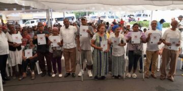 Gobierno entrega 368 títulos de propiedad en de Haina
