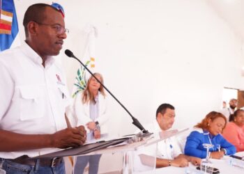 Gobierno deja iniciado proceso de titulación en Villa Progreso I SPM 