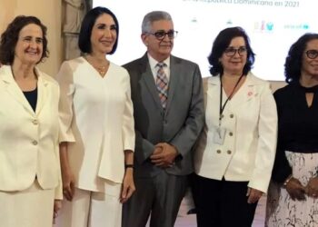 La inversión pública niñez y adolescencia aumenta de 5.1 % en 2016 a 5.7 % del PIB en 2021