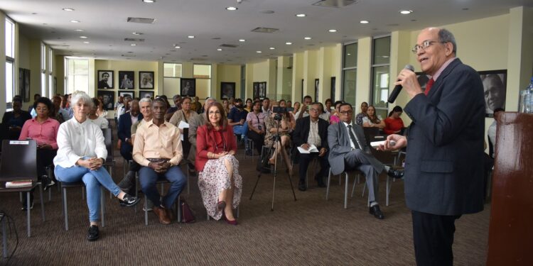 Médico nutricionista advierte obesidad y diabetes se pueden revertir con alimentación sana y ejercicios