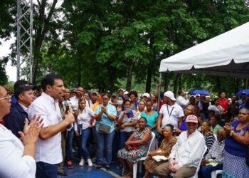 Gobierno impacta a miles de familias con jornadas sociales en San Cristóbal