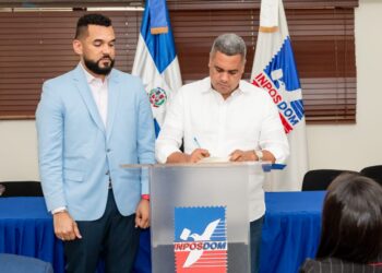 Autoridades del INPOSDOM firman “Carta Compromiso” de ética e integridad gubernamental