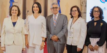 La inversión pública en la niñez y la adolescencia aumenta de 5.1 % en 2016 a 5.7 % del PIB en 2021