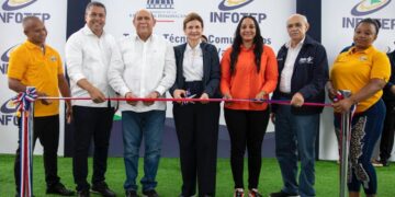 Gobierno inaugura nuevo centro INFOTEP, obras eléctricas, cuarteles policiales y una parroquia en Valverde