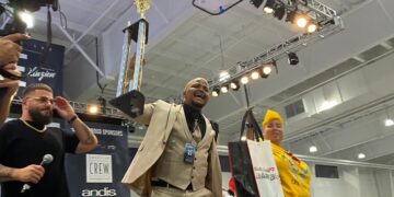 Esmerlin Castillo vuelve con Experienced Barbers and Beauty desde EE.UU