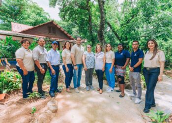 Realizan lanzamiento para restaurar y conservar los ecosistemas marino-costeros en Samaná