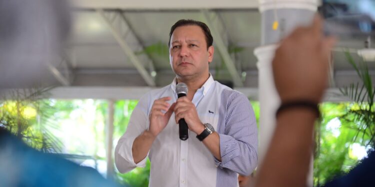 Abel Martínez: “14 de Junio recuerda compromiso con la patria”