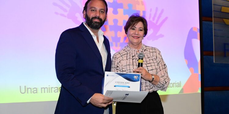 José Gregorio Cabrera aboga por políticas públicas a favor de personas adultas con autismo