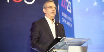 Abinader anuncia licitación del Tren Metropolitano del GSD para el mes de julio