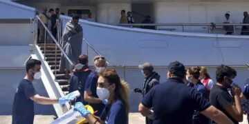 Al menos 79 migrantes muertos y decenas de desaparecidos tras naufragio en Grecia