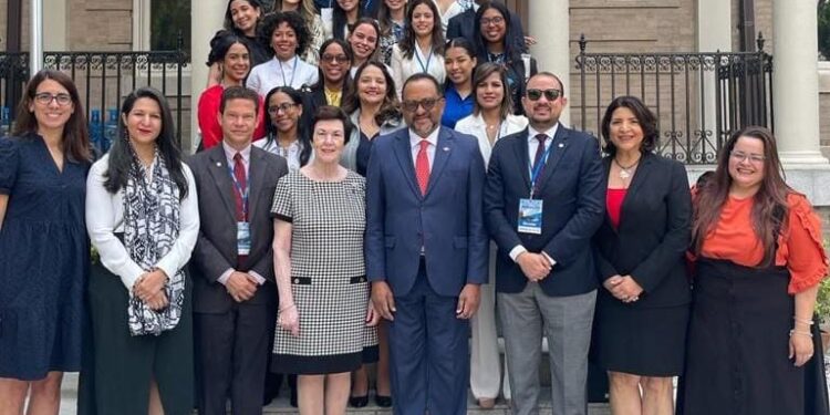 Embajada Dominicana en EE.UU. coordinó visitas a organismos internacionales