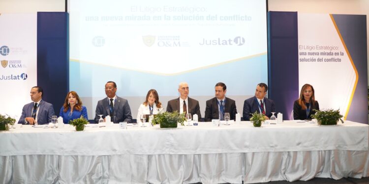 Concluye primer seminario jurídico sobre litigio estratégico: una nueva mirada en la solución del conflicto