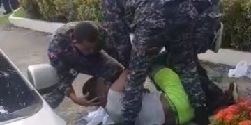 Civil herido en confuso incidente con tres agentes PN