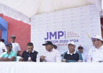 Alcalde Fidel apuesta a la transformación social de Pantoja mediante actividades deportivas y culturales