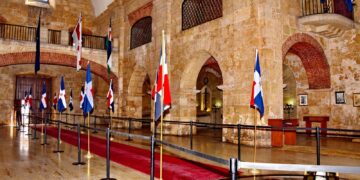 Presidente Abinader emite decreto que traspasa el Panteón de la Patria al Ministerio de Cultura