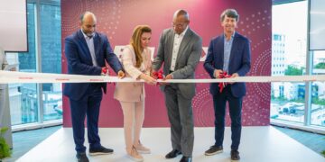 Equifax República Dominicana inaugura oﬁcina corporativa en el Roble Corporate Center