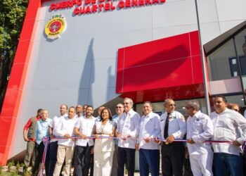 Presidente Abinader recorre durante dos días cuatro provincias del Cibao, inaugura catorce obras