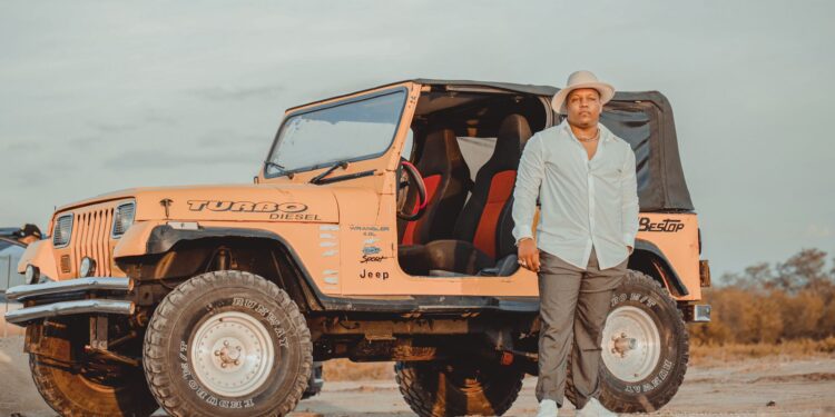 Chaco debuta como solista de la música urbana romántica