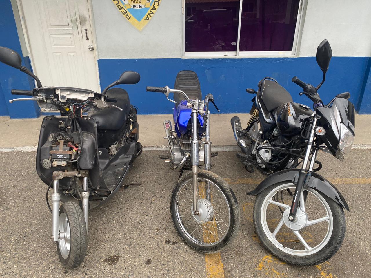 Policía desmantela banda dedicada al despojo de motocicletas en SPM