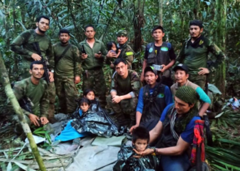 Niños que sobrevivieron 40 días en la selva de Colombia se recuperan y quieren salir a caminar