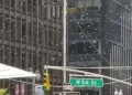 Enjambre de abejas invade Times Square en NY