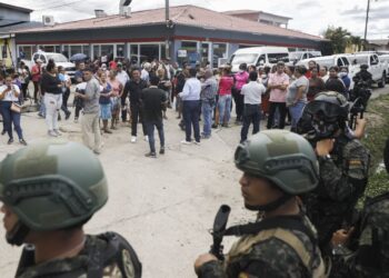 Vinculan a pandillas con matanza de 41 mujeres en una cárcel hondureña