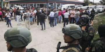 Vinculan a pandillas con matanza de 41 mujeres en una cárcel hondureña