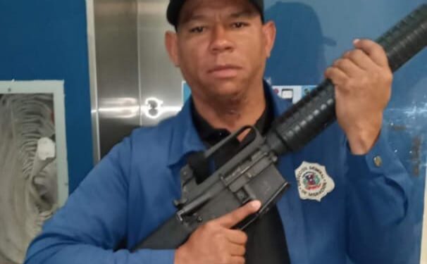 Cae abatido sargento de la Armada chofer de Migración en intento de asalto