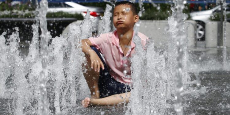 Al menos 17 muertos por la ola de calor que afecta a Corea del Sur