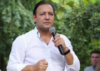 Abel destaca amor y valentía de padres dominicanos: "Por ustedes lucho"