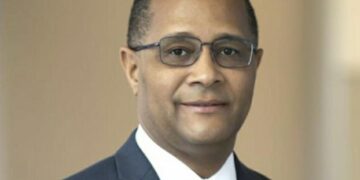 Universidad ISA elige nuevo rector y anuncia proceso de modernización