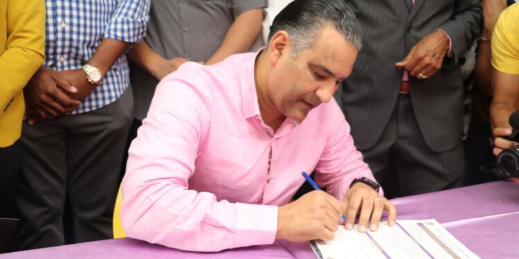 Luis Alberto: “No desmayaré hasta lograr el rescate de Santo Domingo Este"