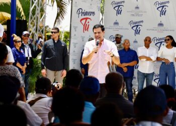 Roberto Ángel afirma acciones sociales de Abinader miles de personas en  región Este