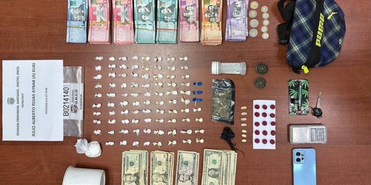 Fiscalía, DNCD y Policía Nacional apresan dos líderes del microtráfico en Santiago de los Caballeros