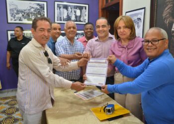 Más de 4 mil aspirantes del PLD inscriben candidaturas