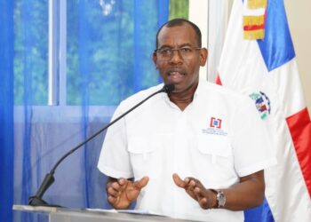 Director de titulación fue diagnosticado con Covid-19