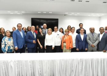 Colegio de Notarios favorece creación del Ministerio de Justicia