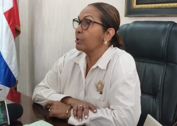 Avanzan investigaciones por robo de teléfono a gobernadora de la provincia Duarte