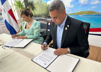 INPOSDOM y Consulado de Miami abren una ventanilla especial para envíos a RD